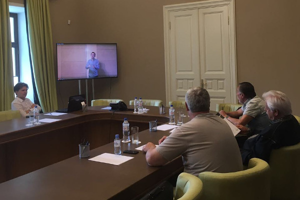 3 августа состоялся видео отбор участников в номинации "дирижирование оркестром русских народных инструментов". Для участия в I туре приглашаются следующие участники.